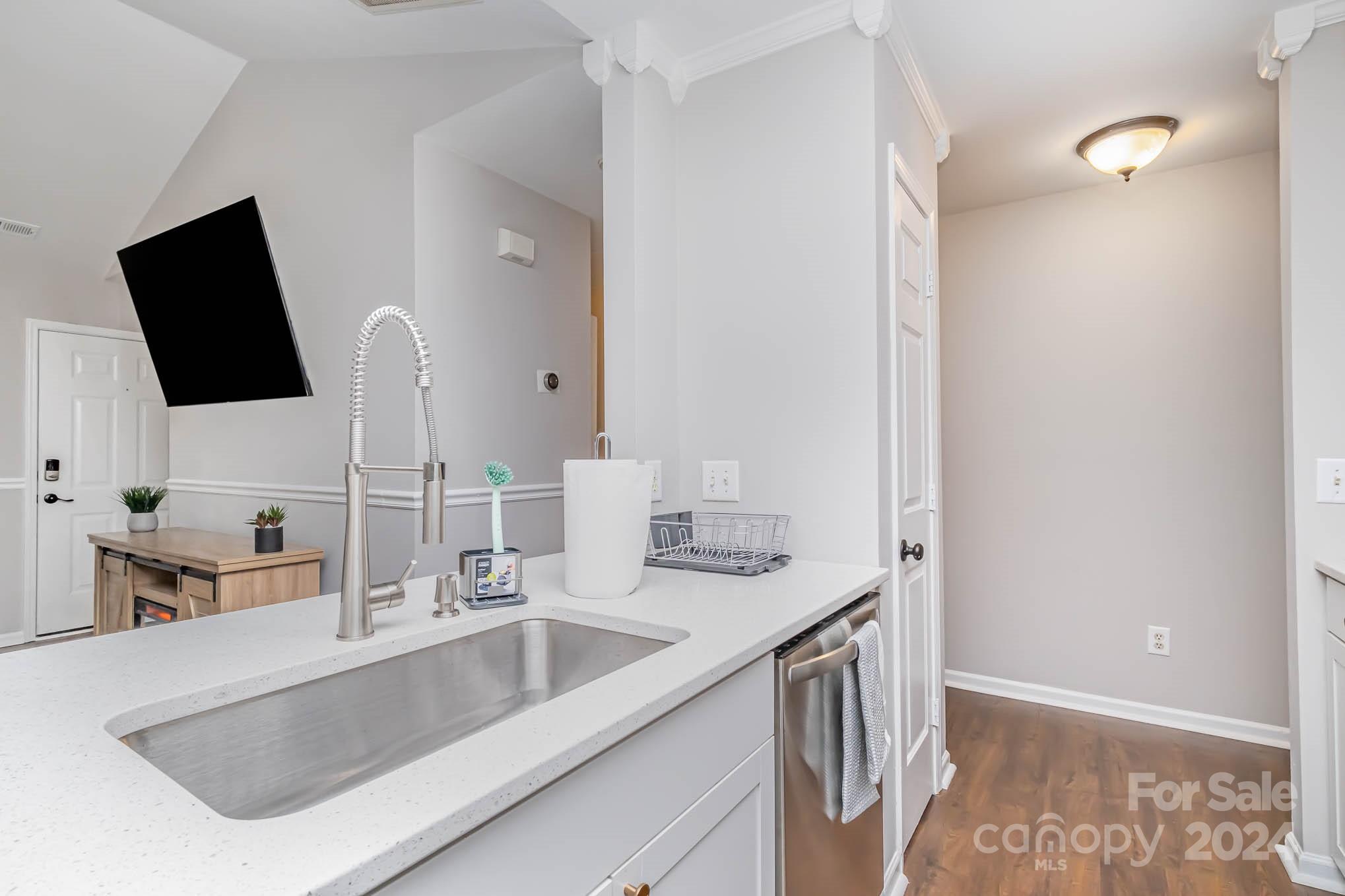Ivy Meadows - Residential