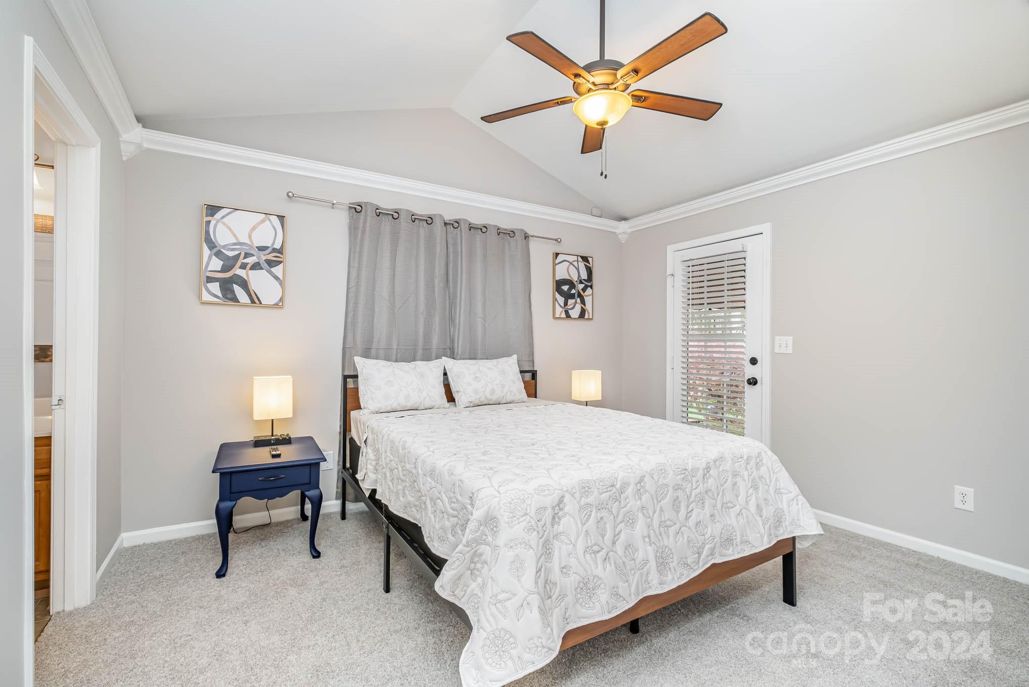 Ivy Meadows - Residential