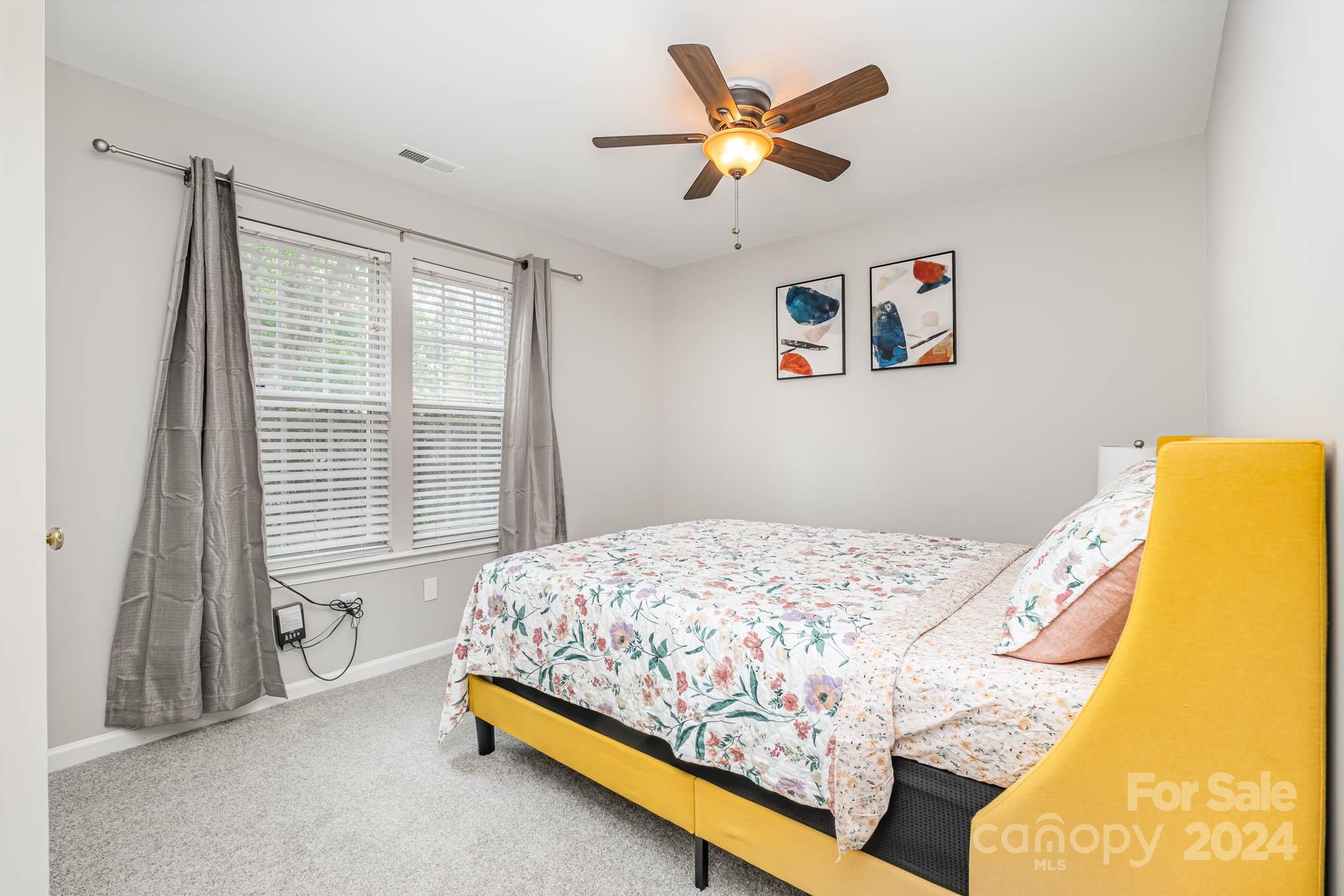 Ivy Meadows - Residential