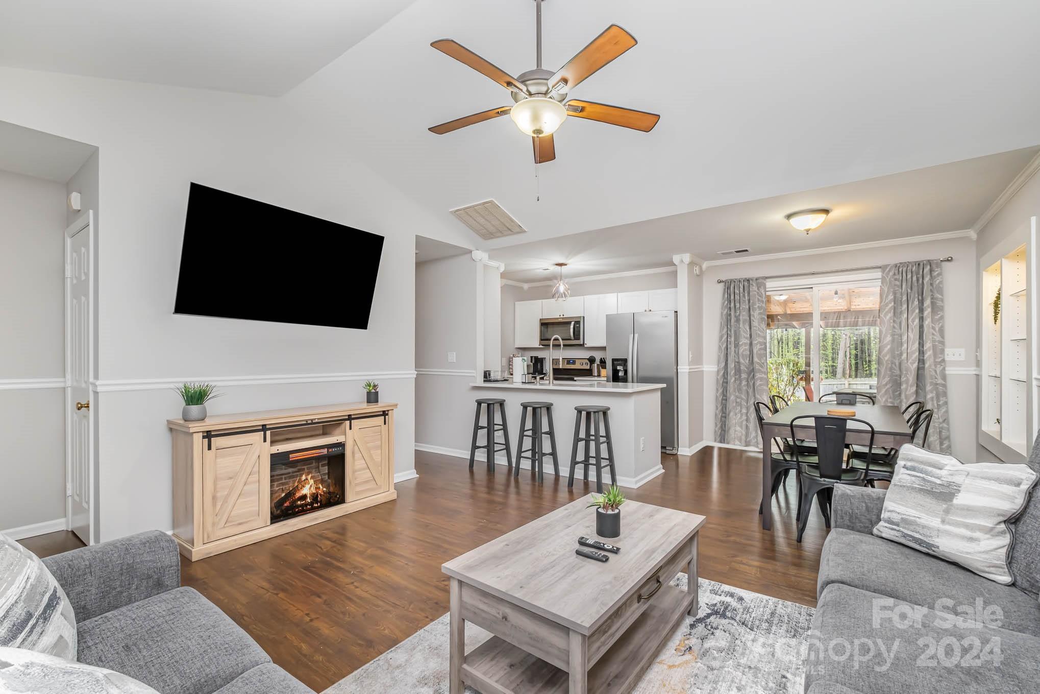 Ivy Meadows - Residential