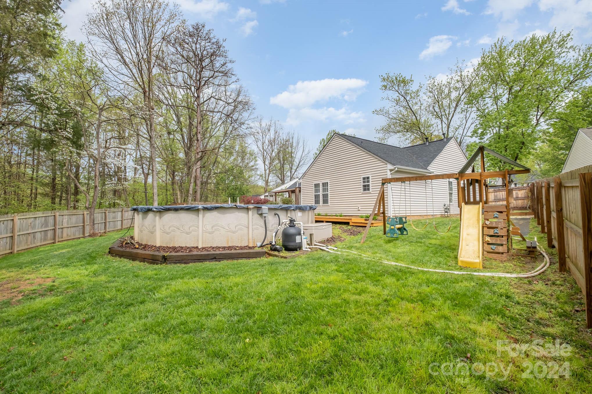Ivy Meadows - Residential