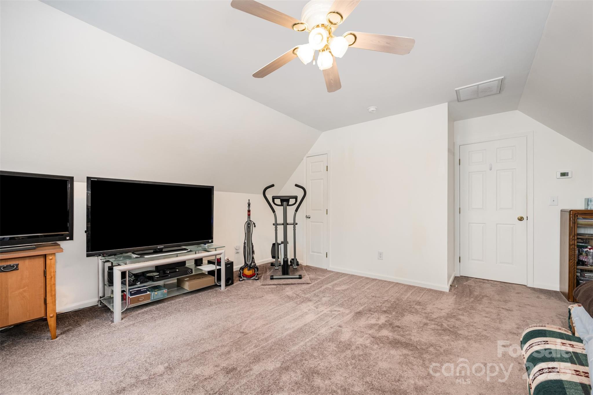 Brandon Oaks - Residential