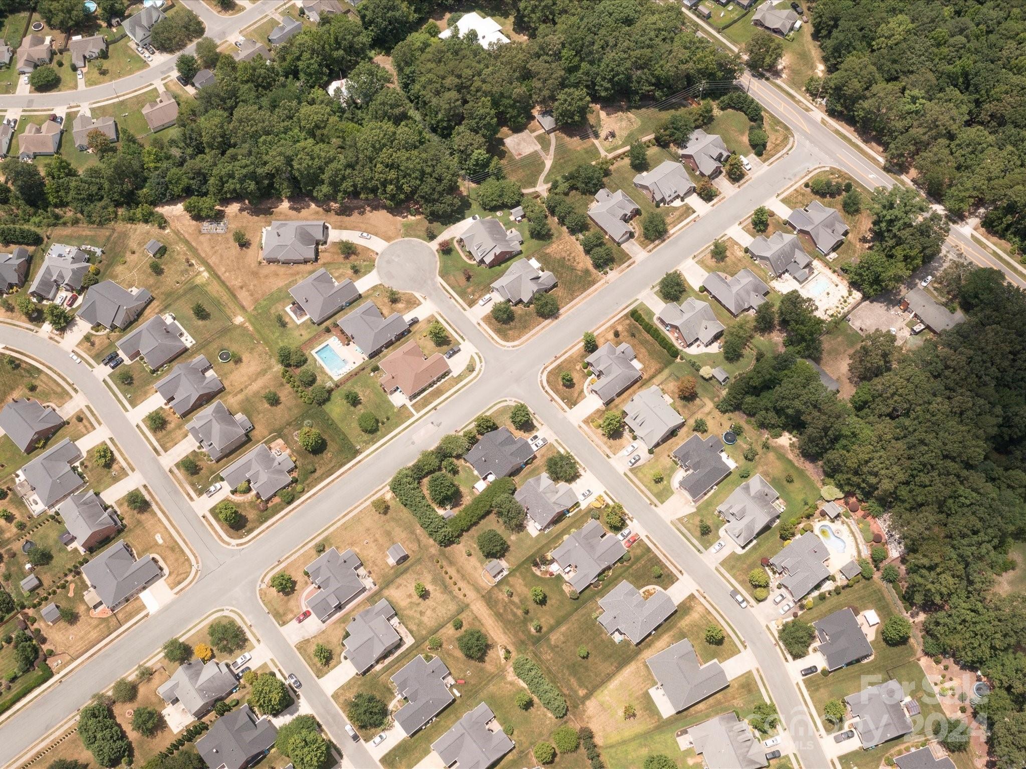 Crooked Creek Estates - Residential