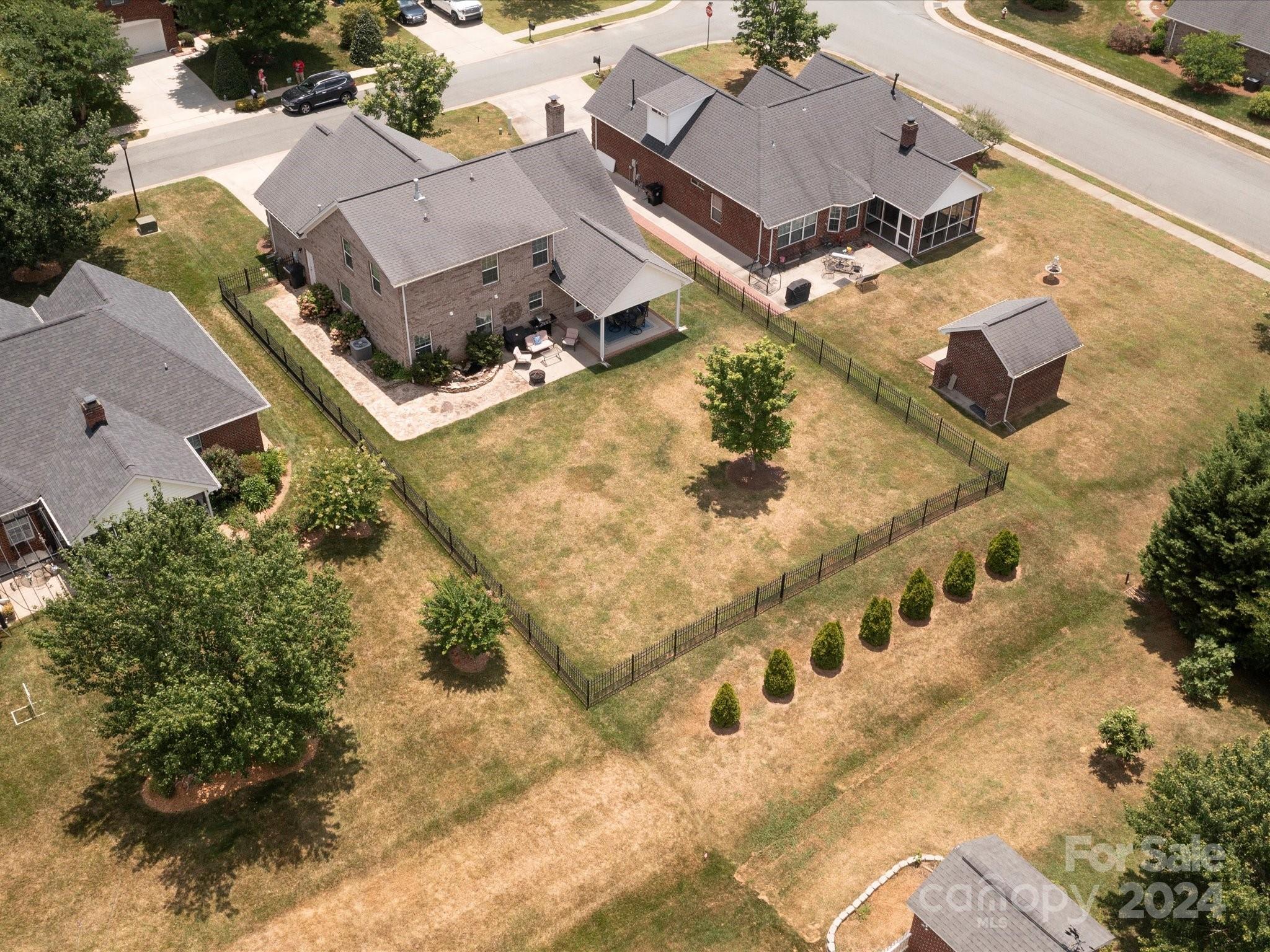 Crooked Creek Estates - Residential