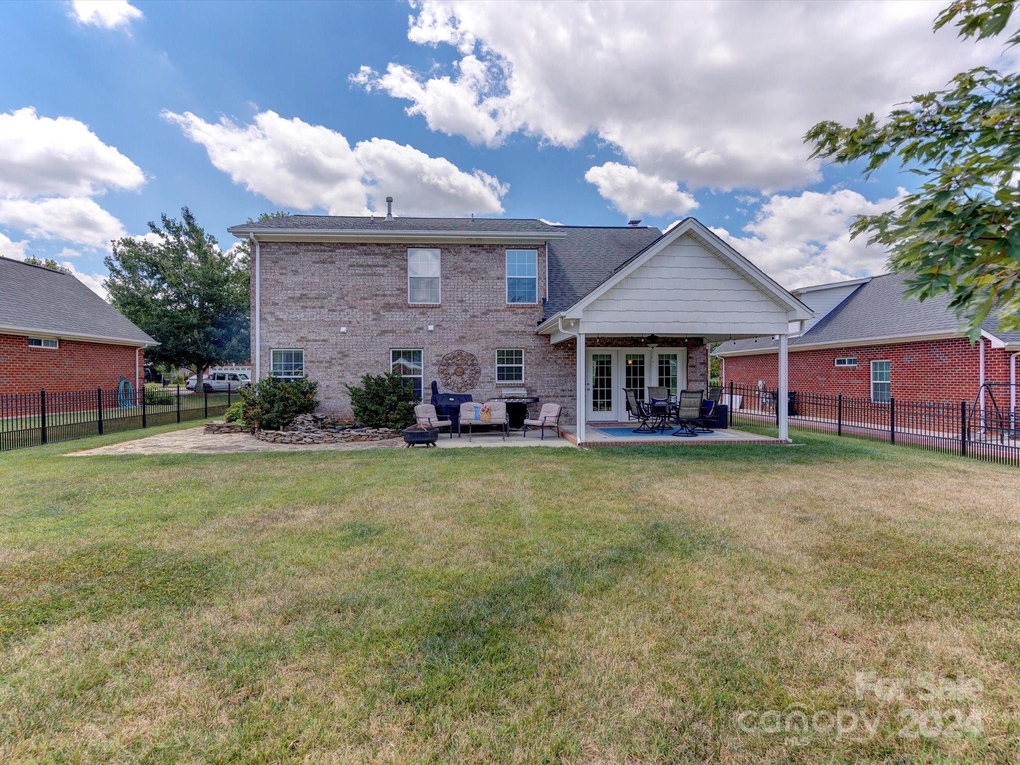 Crooked Creek Estates - Residential