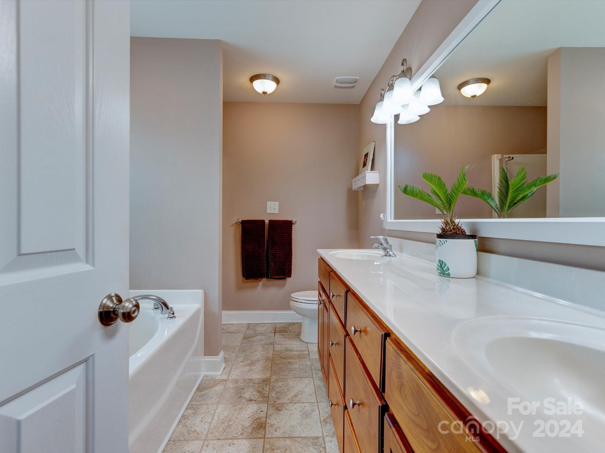 Crooked Creek Estates - Residential