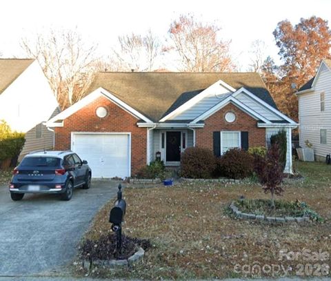 Photo of 526 Carlisle Drive, Indian Trail, NC 28079 (MLS # 4374572)