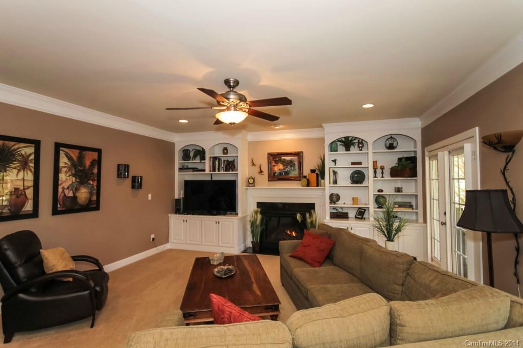 Regent Park - Residential