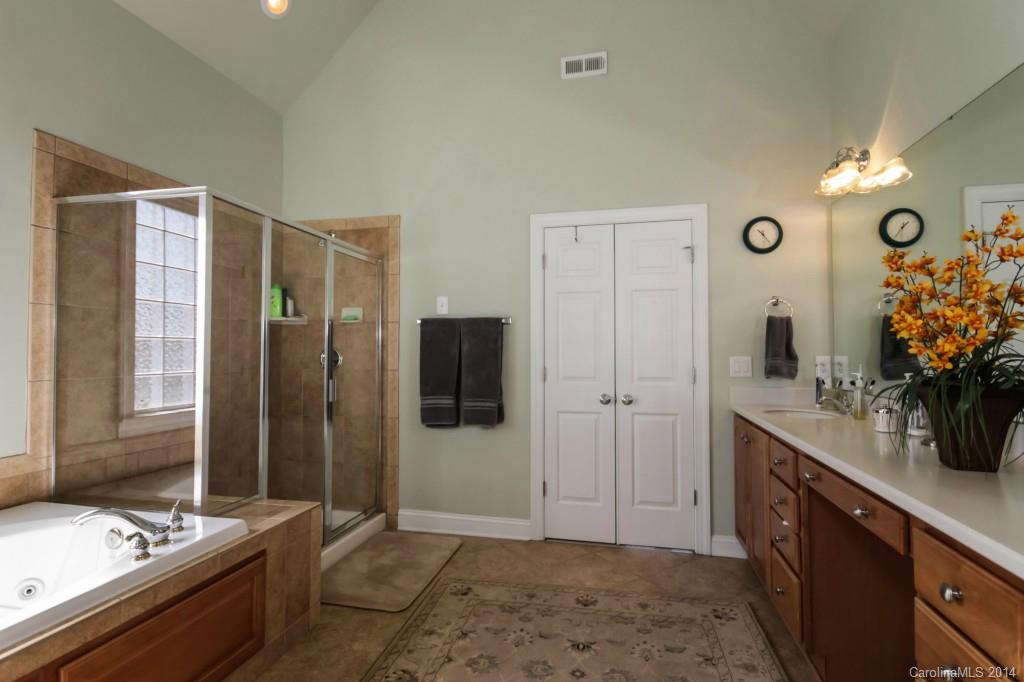 Regent Park - Residential