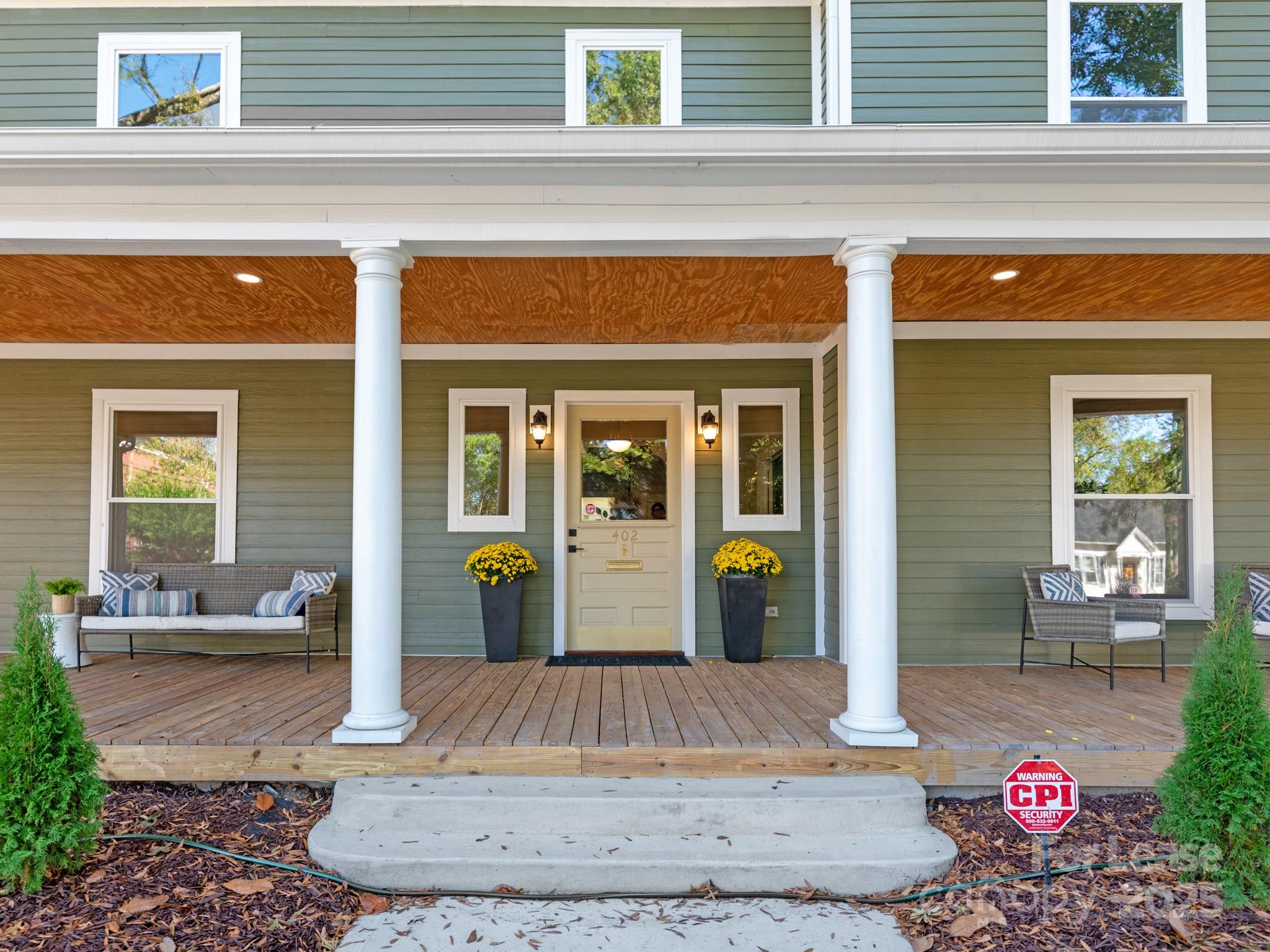 402 S Chester Street