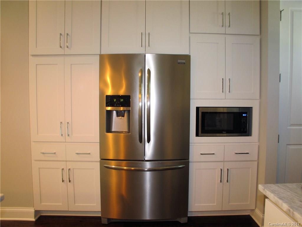 Villa Heights - Residential Lease