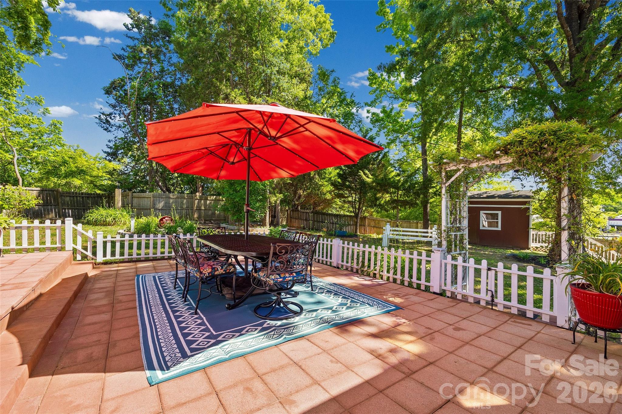 Ole Eastpointe - Residential