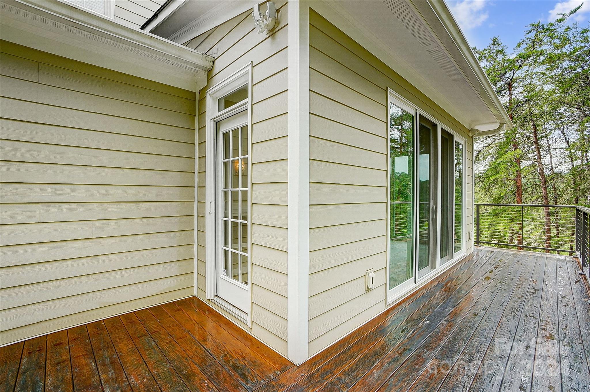 Lake Shore - Residential