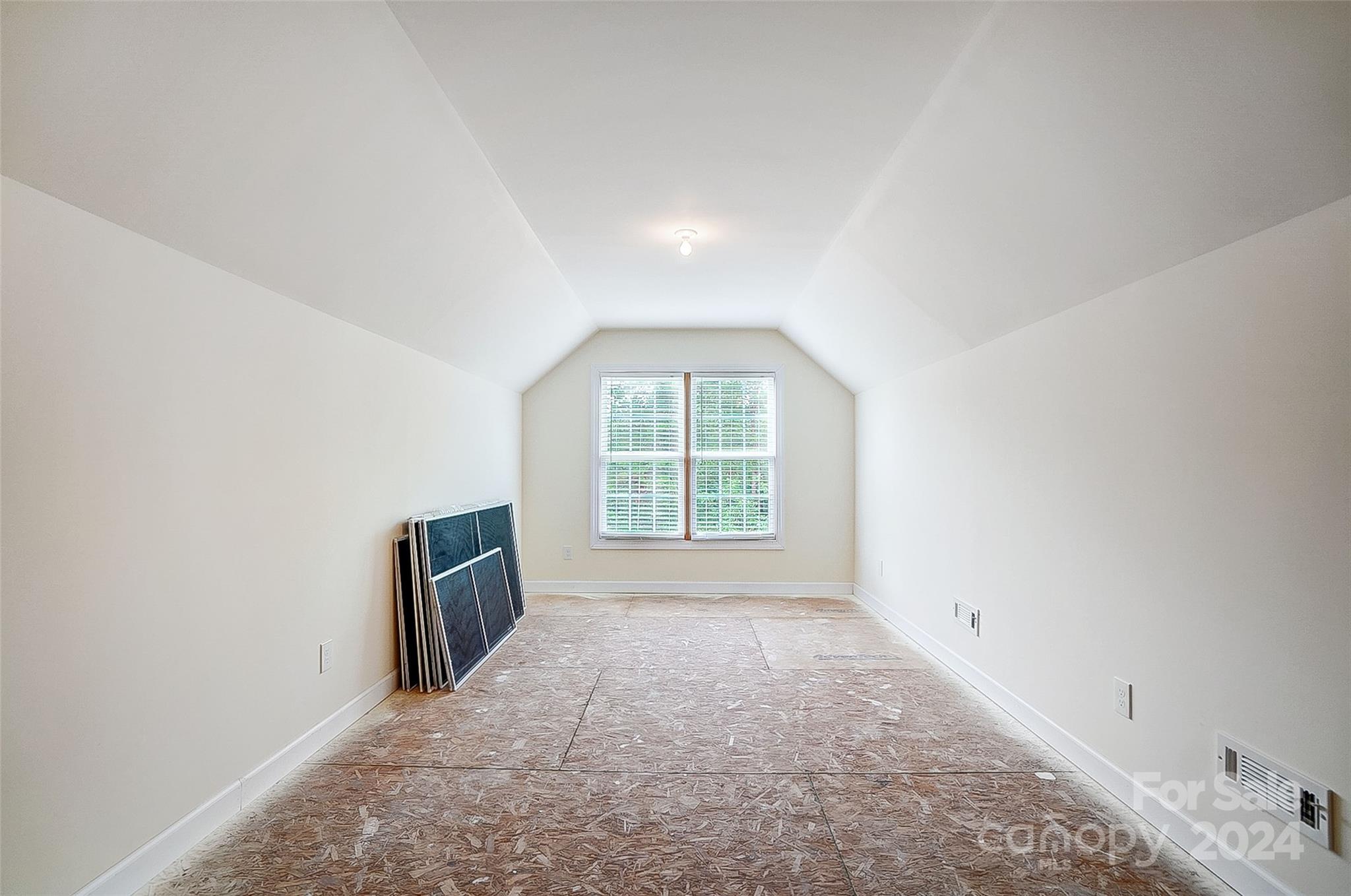 Lake Shore - Residential