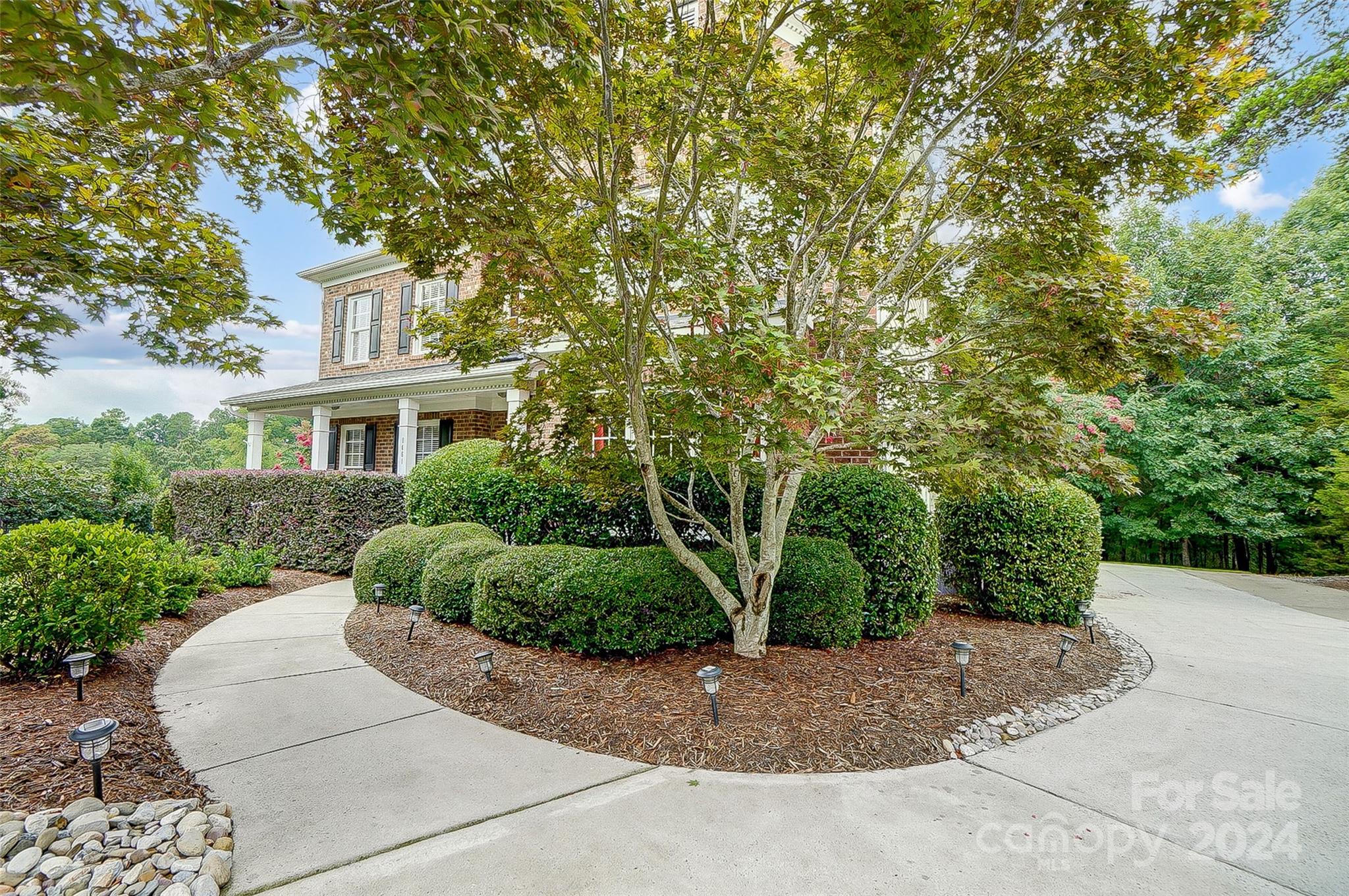 Lake Shore - Residential