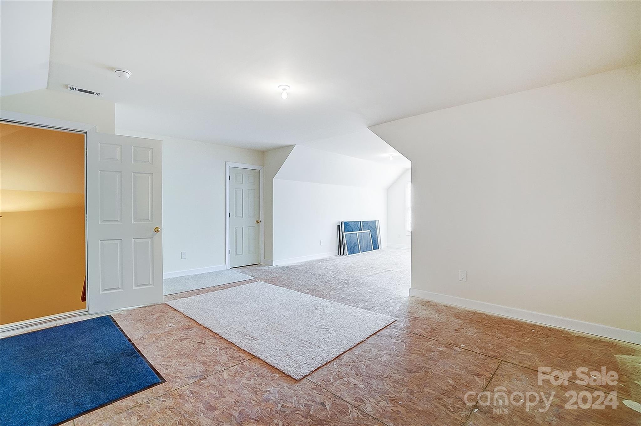 Lake Shore - Residential