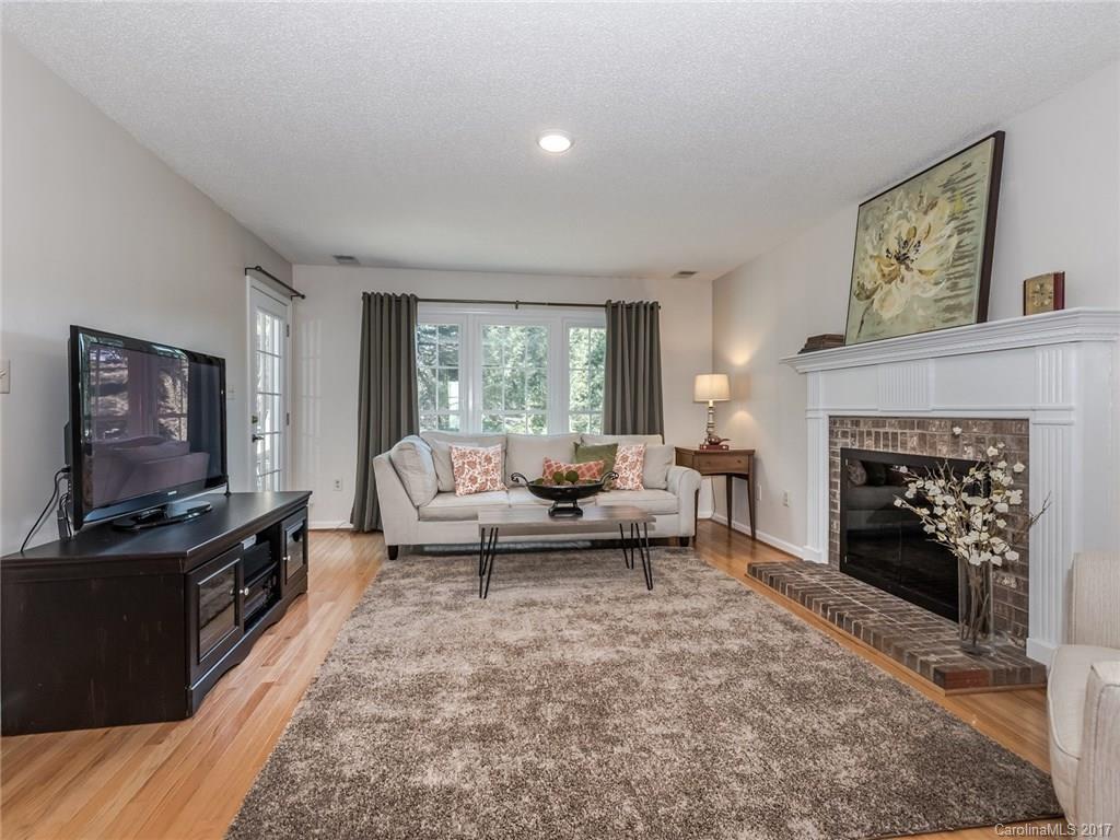 Tega Cay - Residential