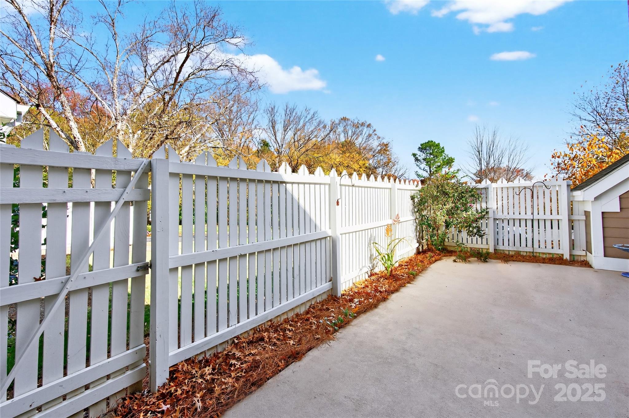 Johns Towne at Park Crossing - Residential