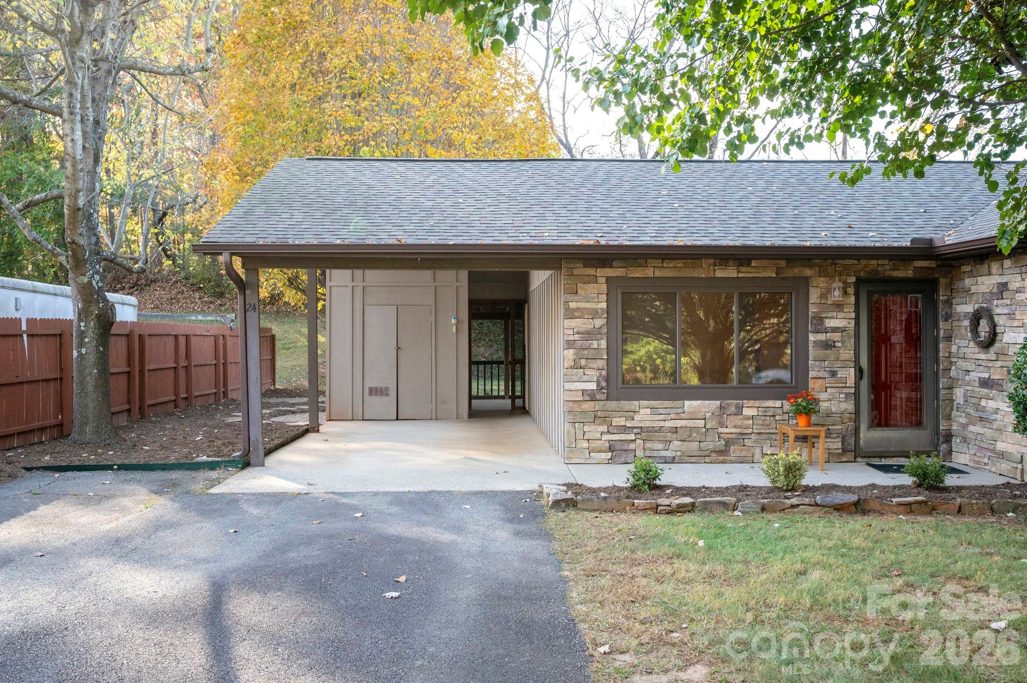 24 Green Acres Drive