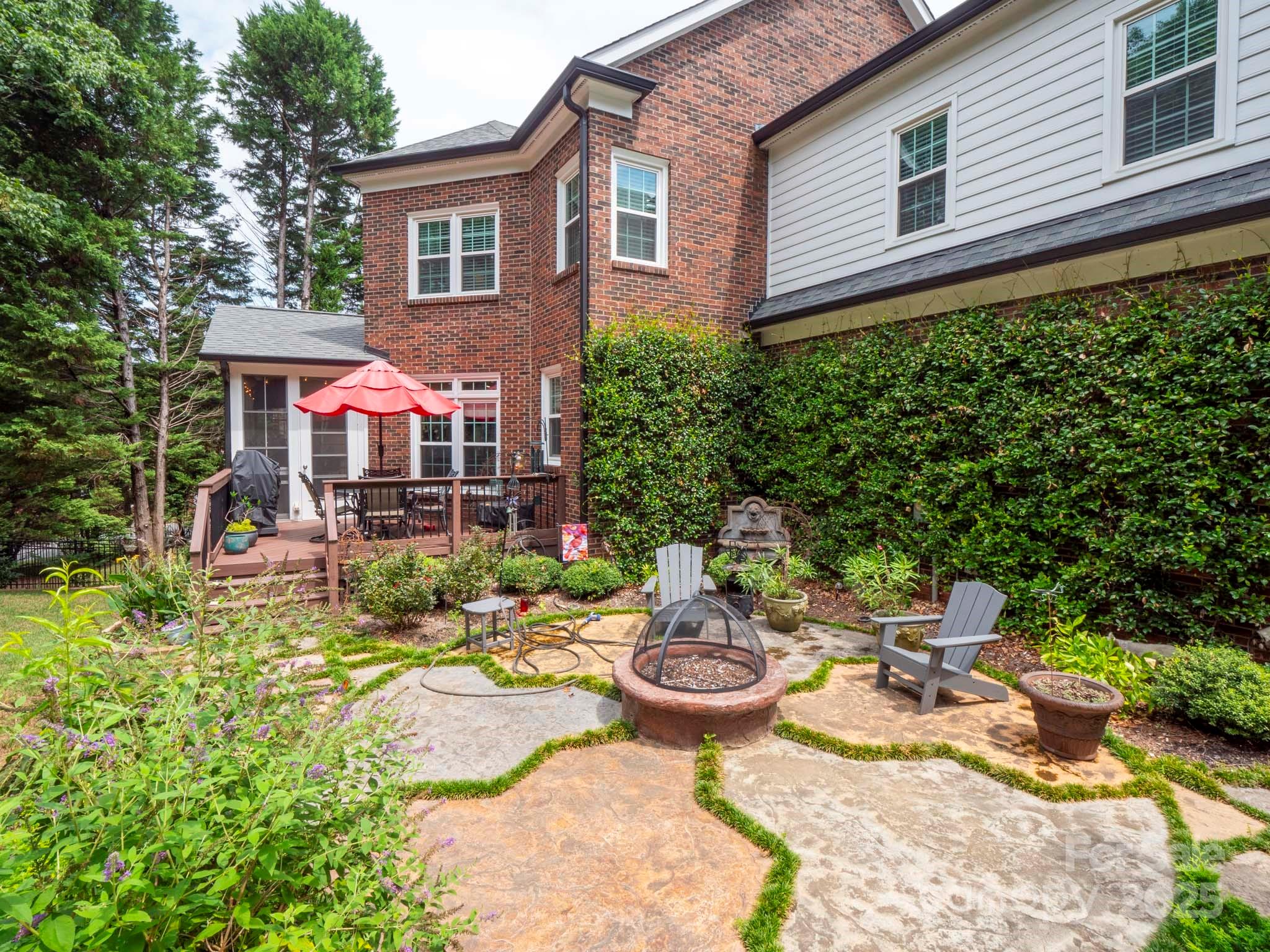 9014 Cardinal Ridge Court