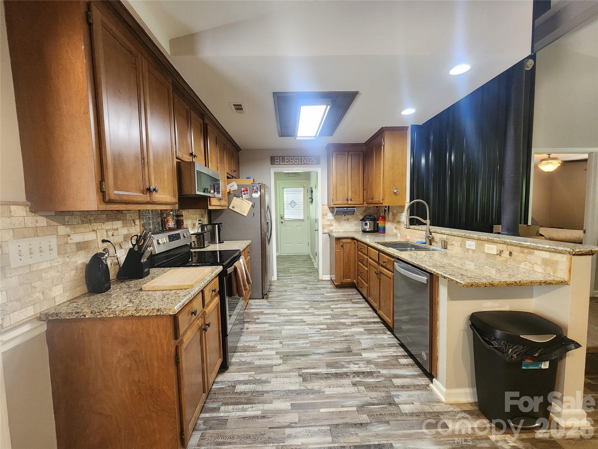 8003 Hope Lane