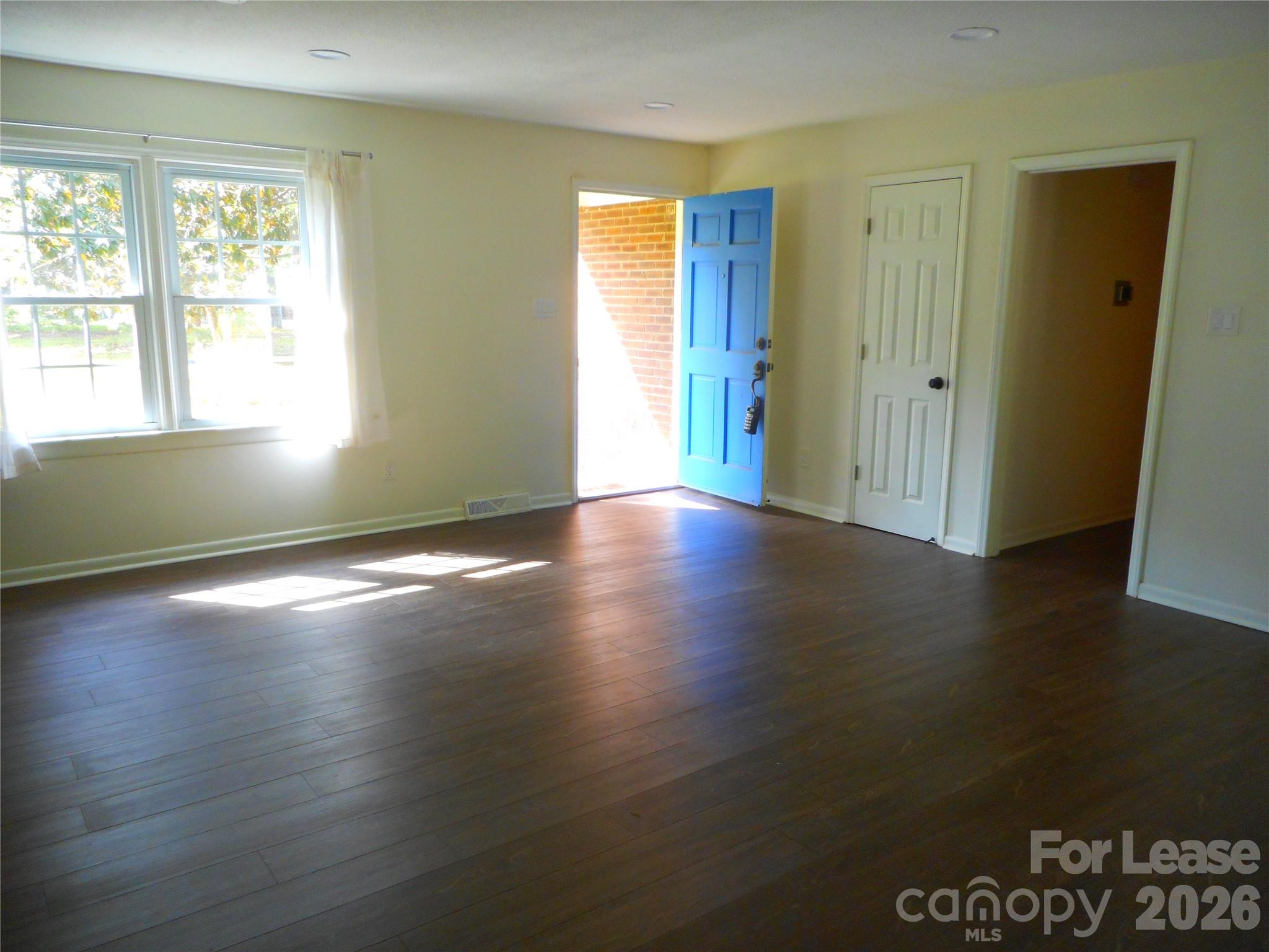 Cherokee Woods - Residential Lease