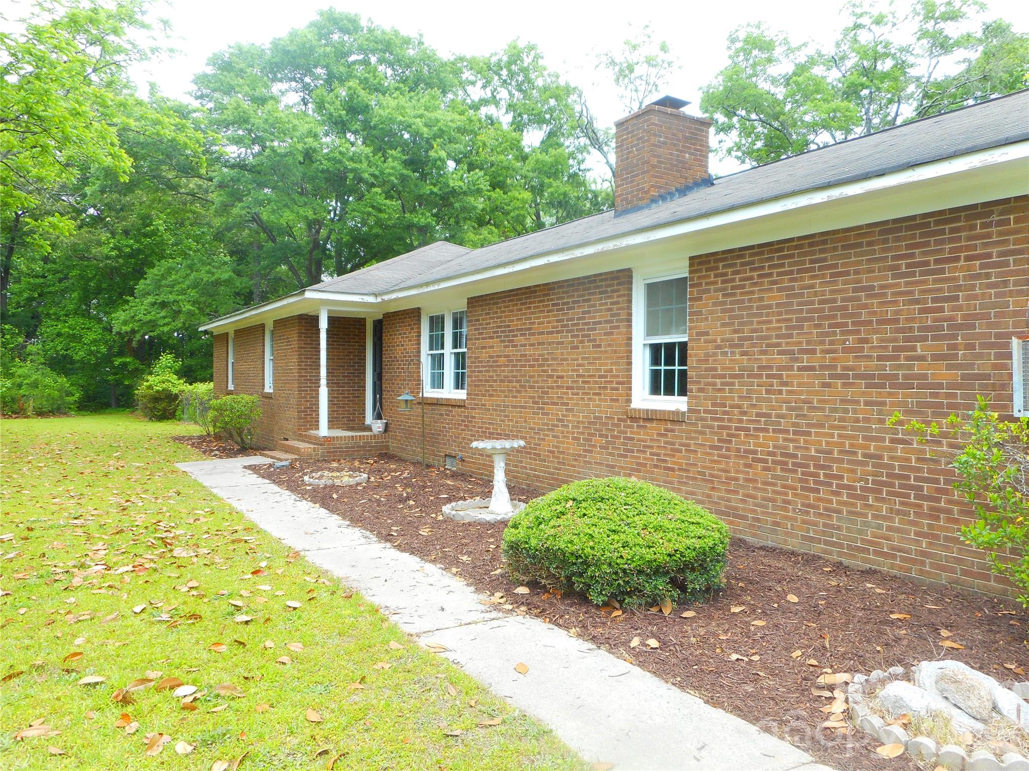 Cherokee Woods - Residential Lease