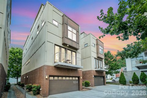 Photo of 925 Westbrook Drive #B, Charlotte, NC 28202 (MLS # 4370950)