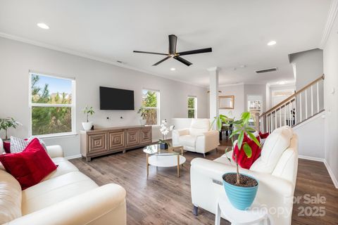 2045 Atwell Glen Lane Pineville NC 28134