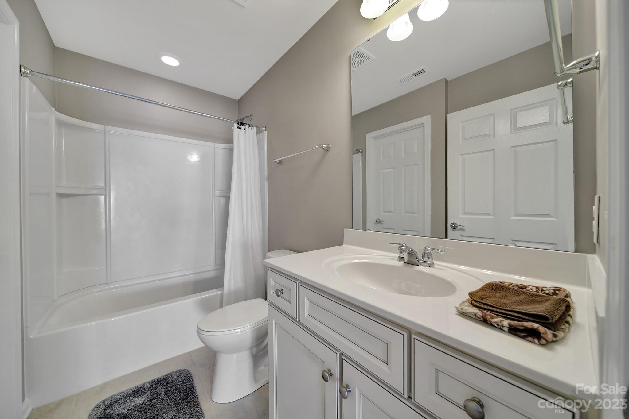 Sun City Carolina Lakes - Residential