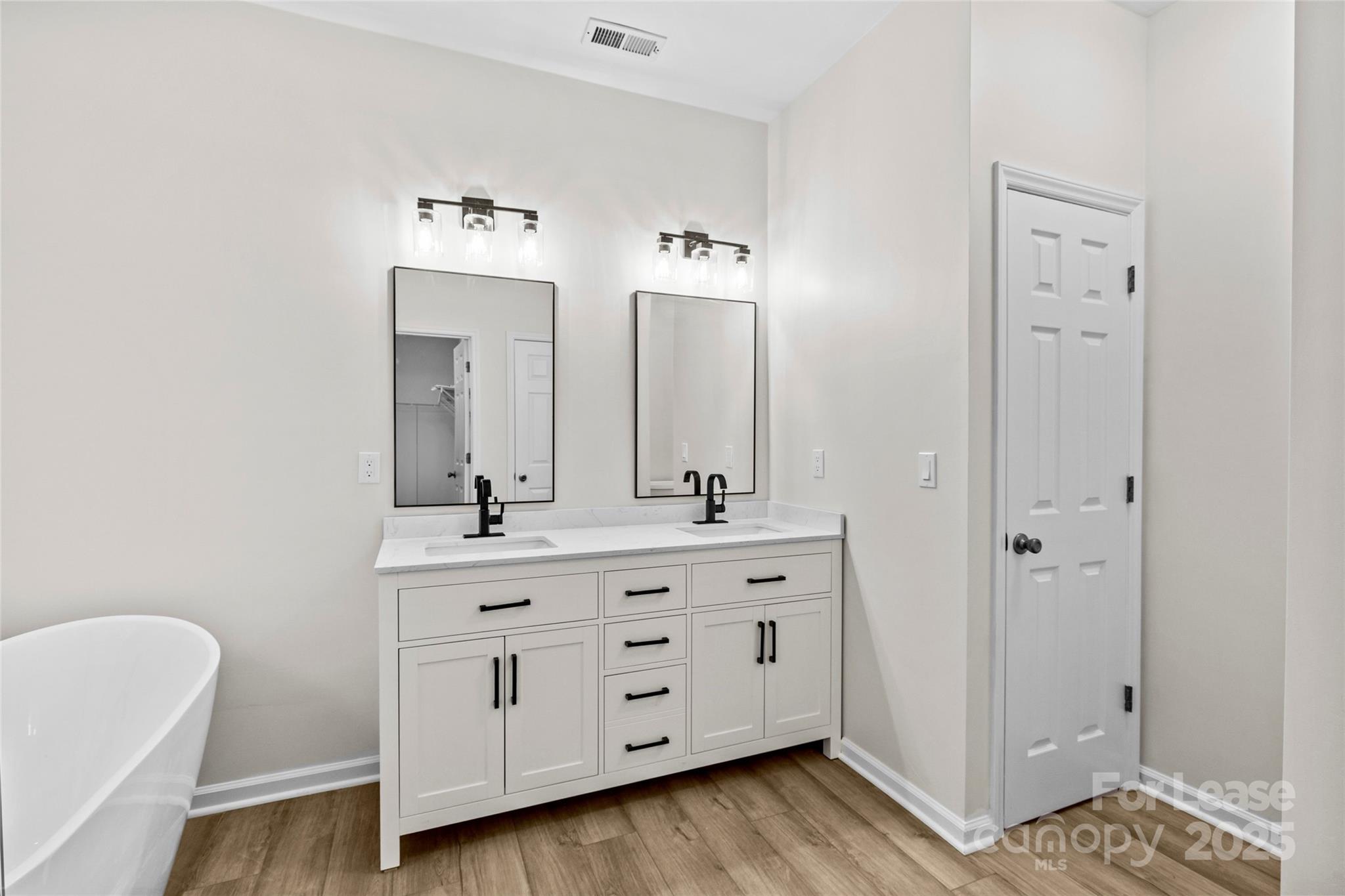 Bridgeport - Residential Lease