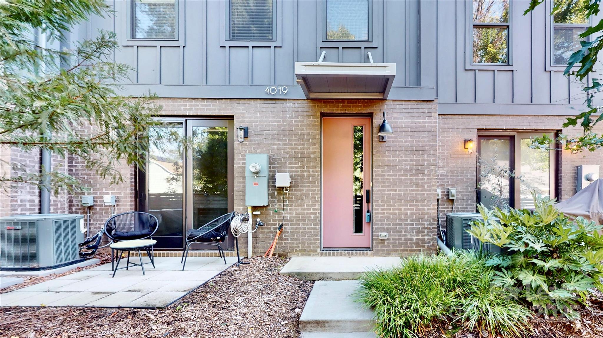 Villa Heights - Residential Lease