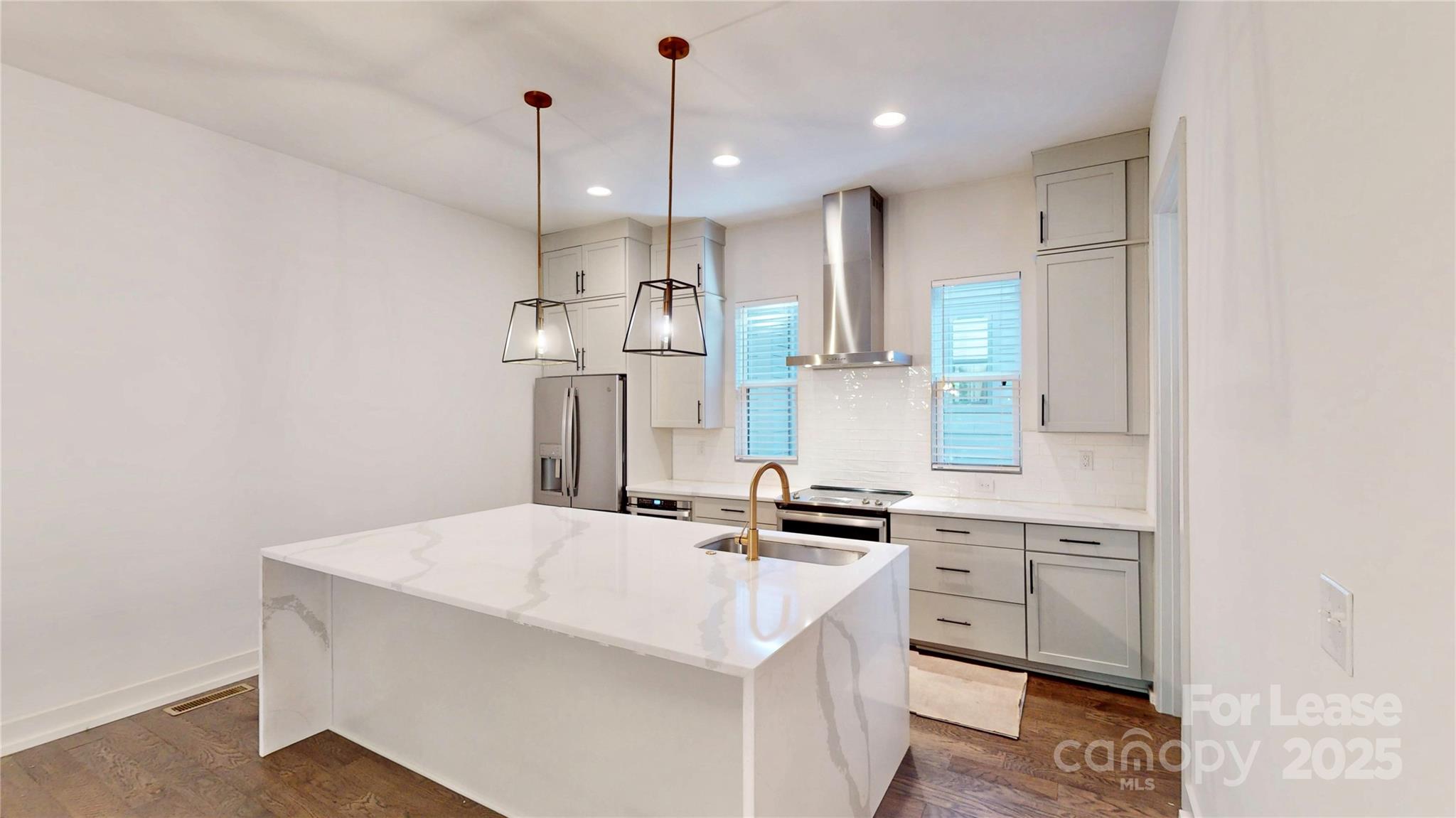 Villa Heights - Residential Lease