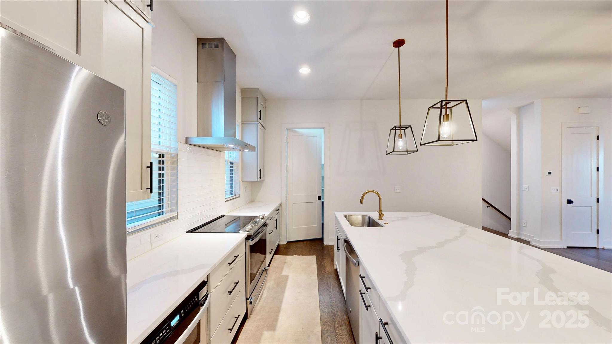 Villa Heights - Residential Lease