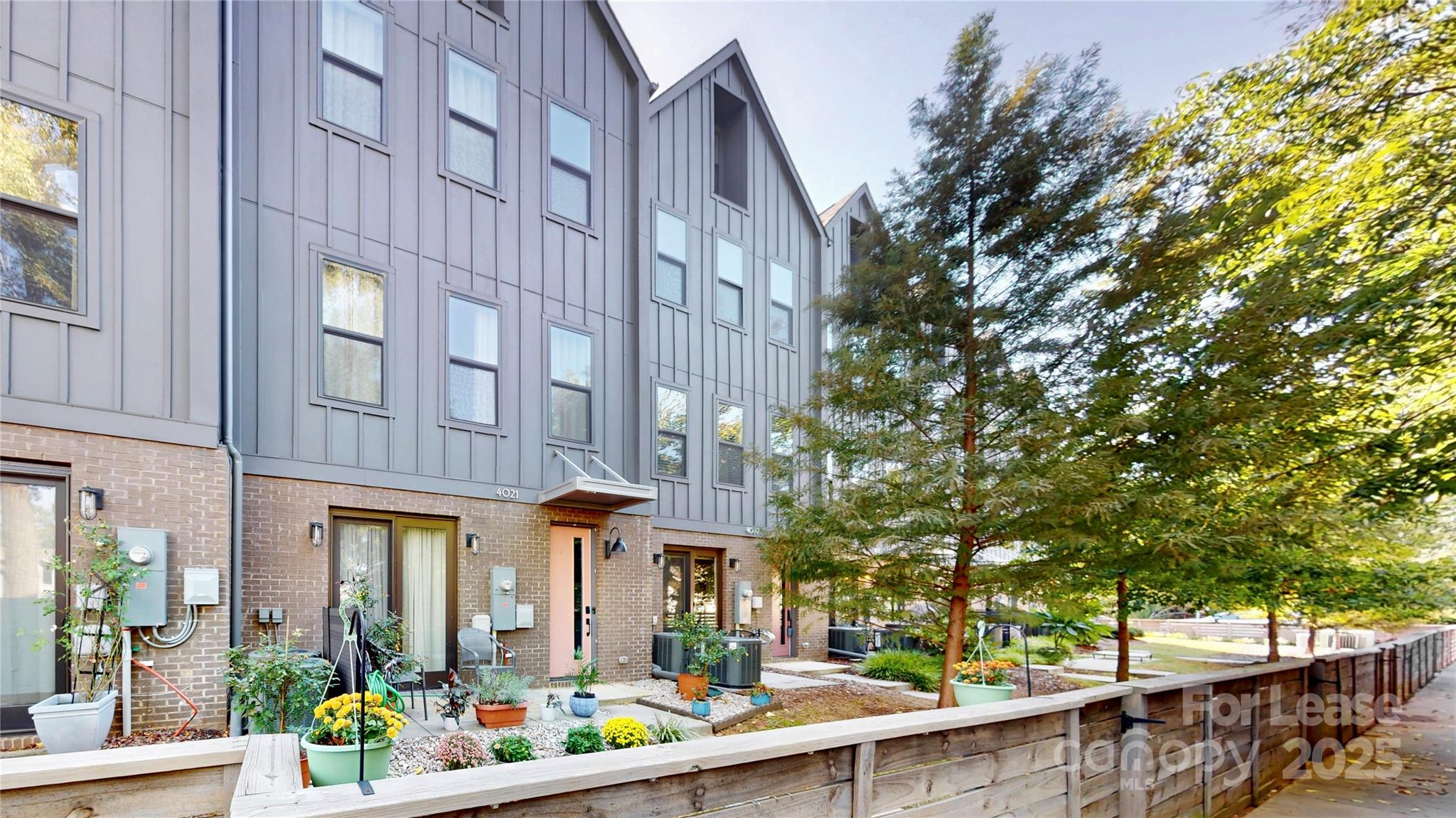 Villa Heights - Residential Lease
