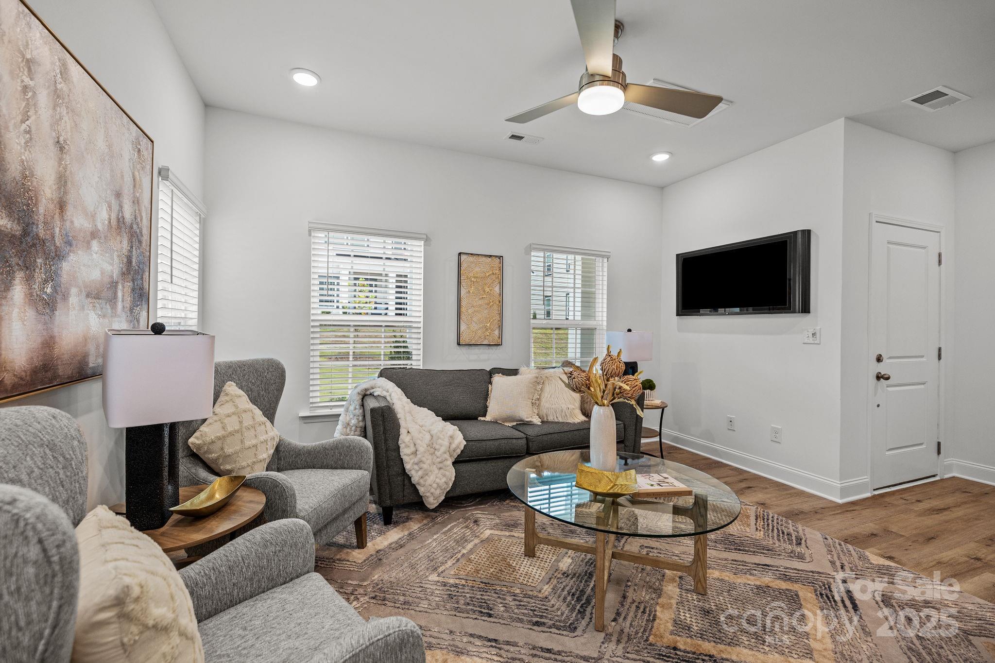 Sycamore Trail - Residential