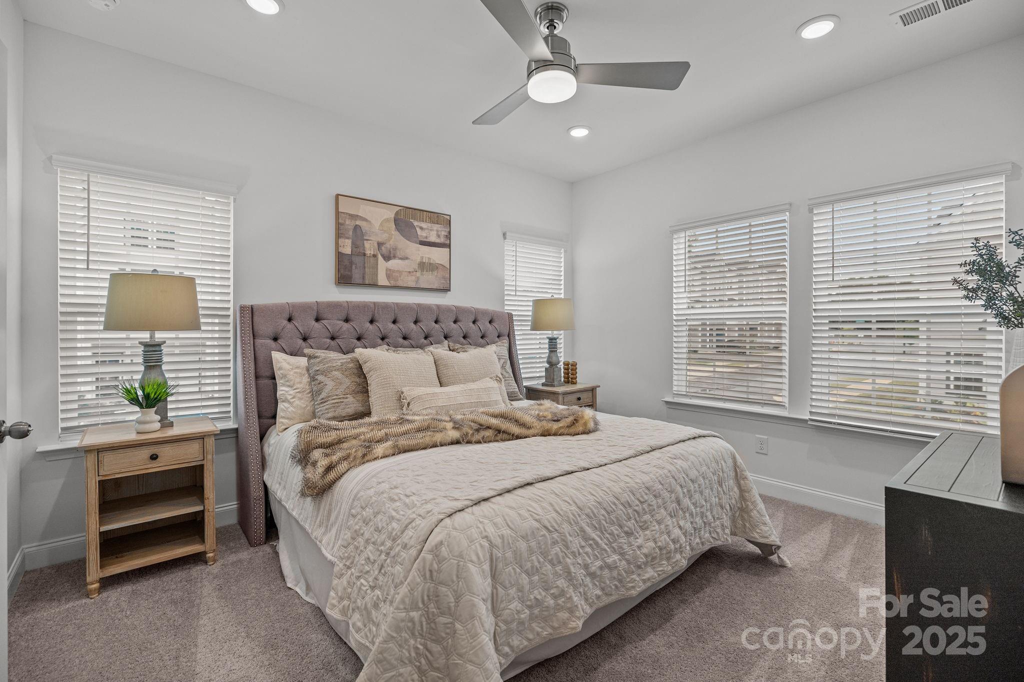 Sycamore Trail - Residential