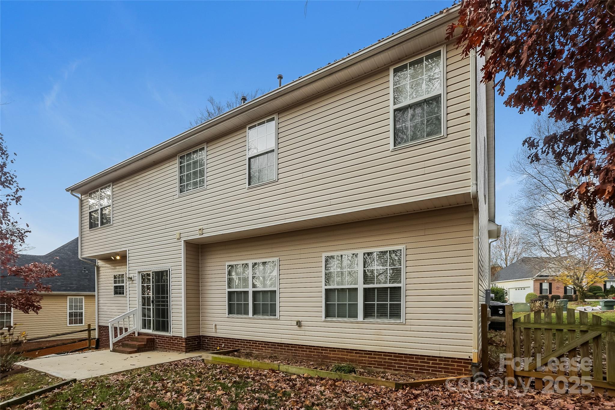 Riverwalk - Residential Lease