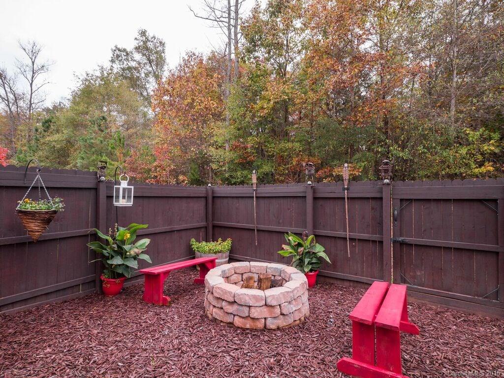 Holly Hills - Residential