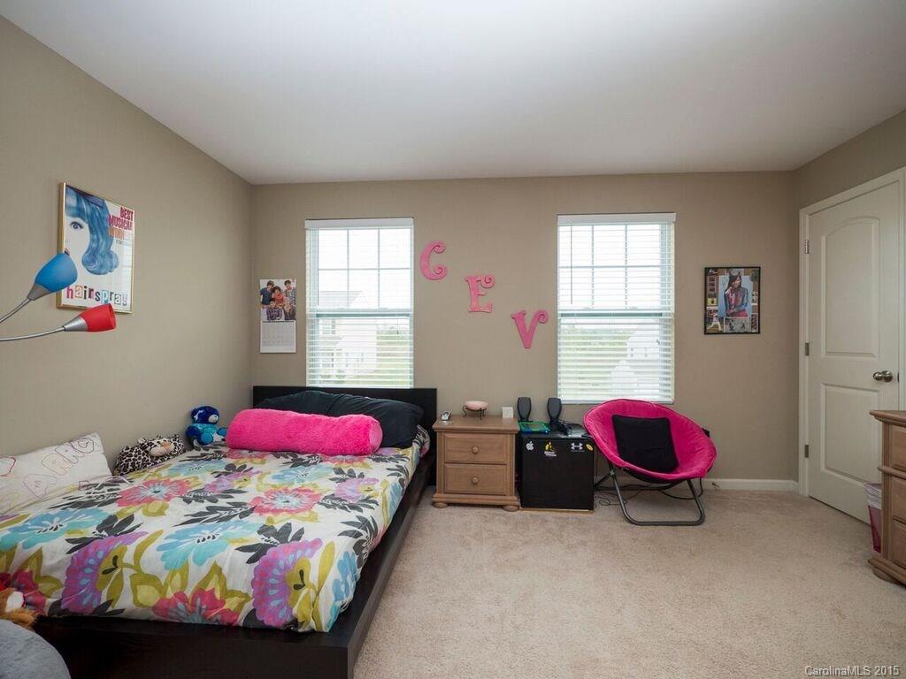 Holly Hills - Residential