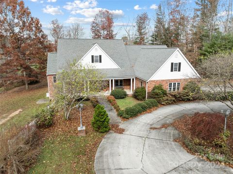 A home in Hendersonville