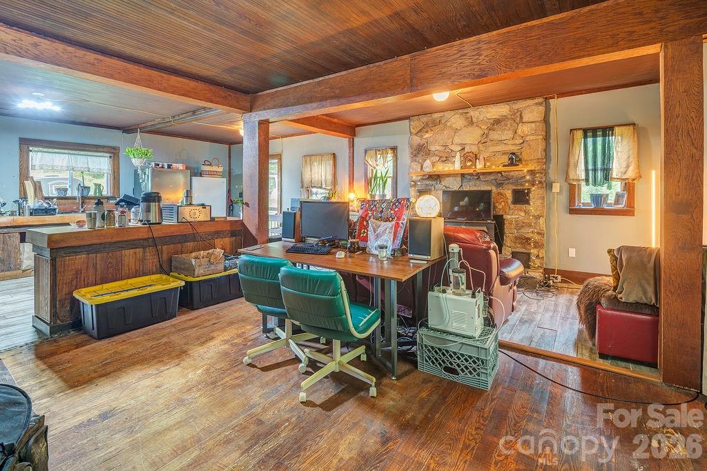 8485 Meadow Fork Road