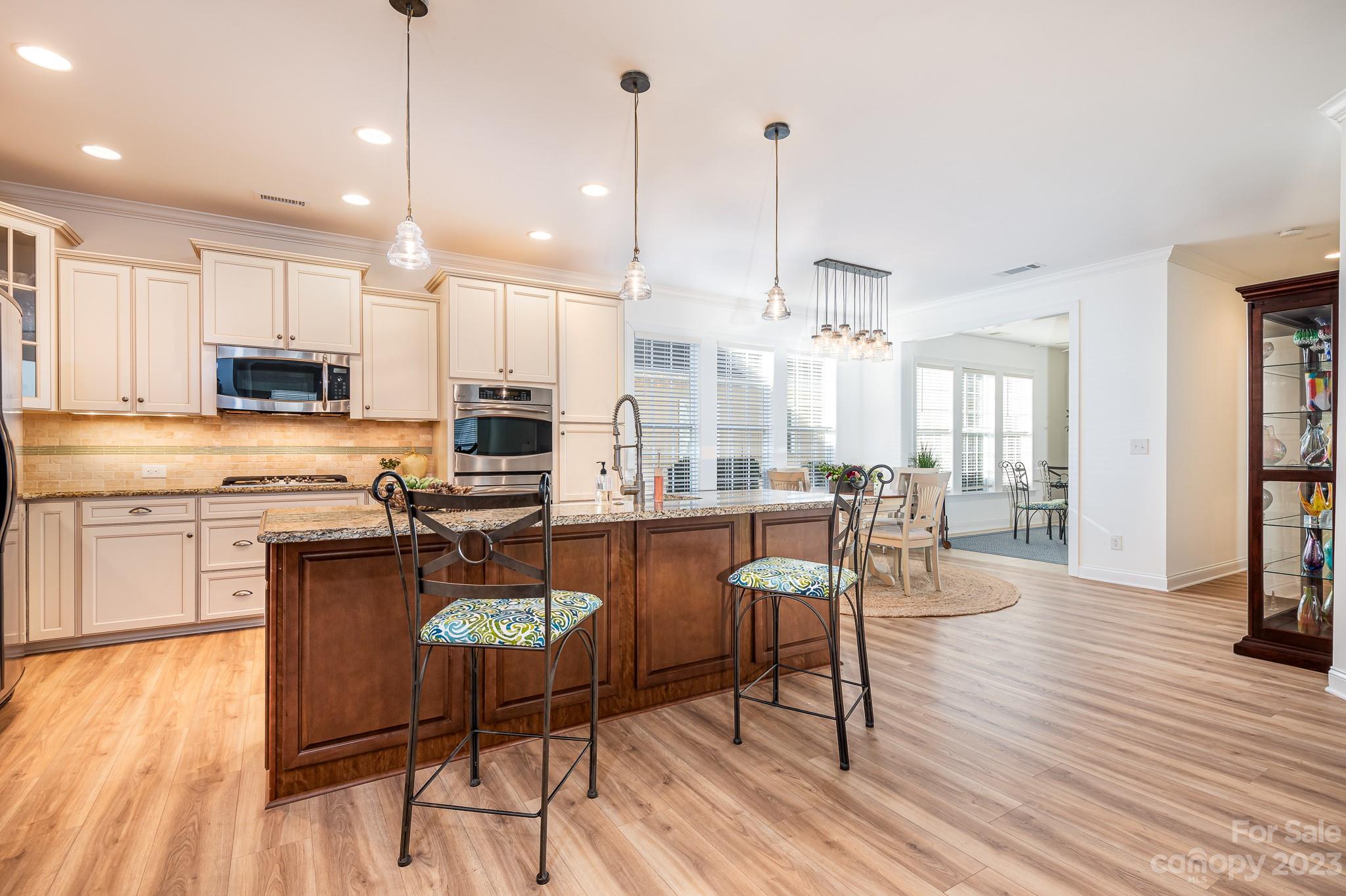 Baileys Glen - Residential