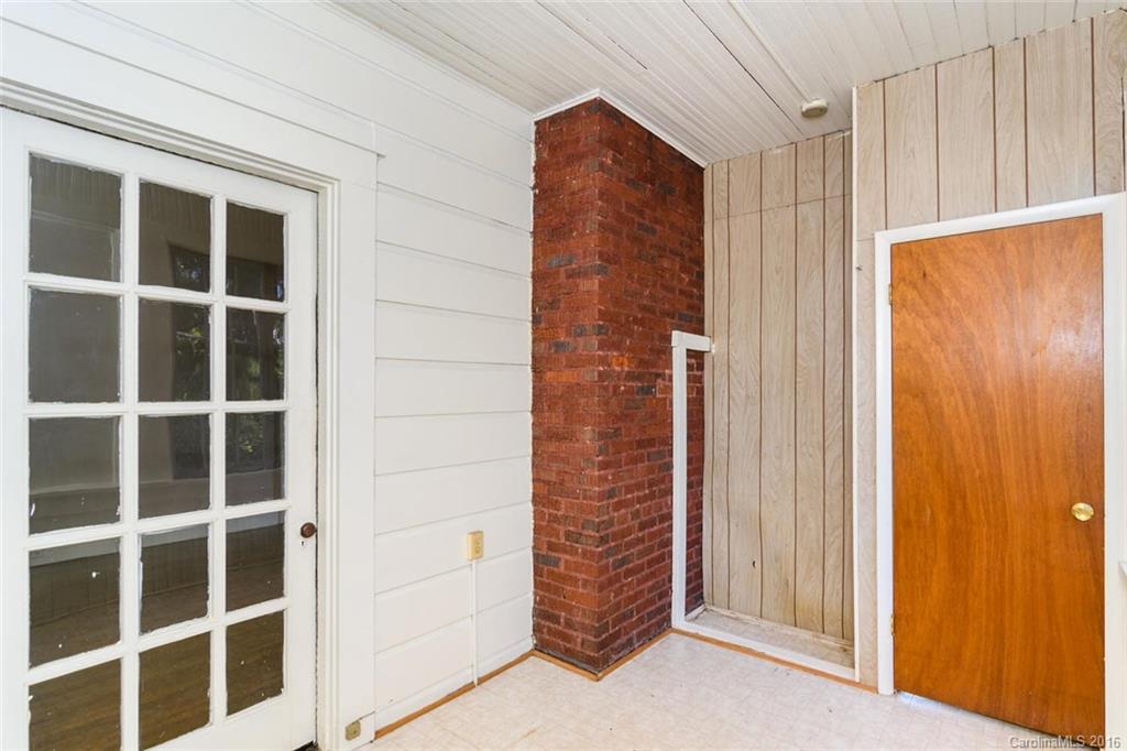 KENILWORTH - Residential