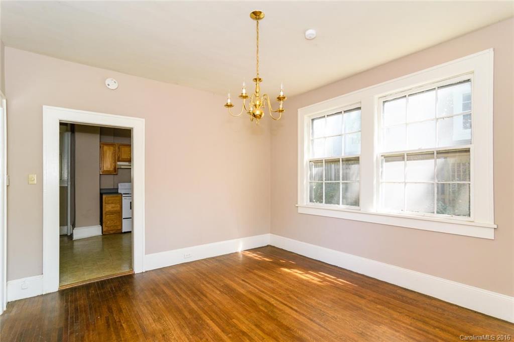 KENILWORTH - Residential