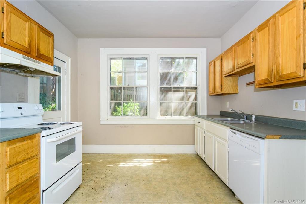 KENILWORTH - Residential