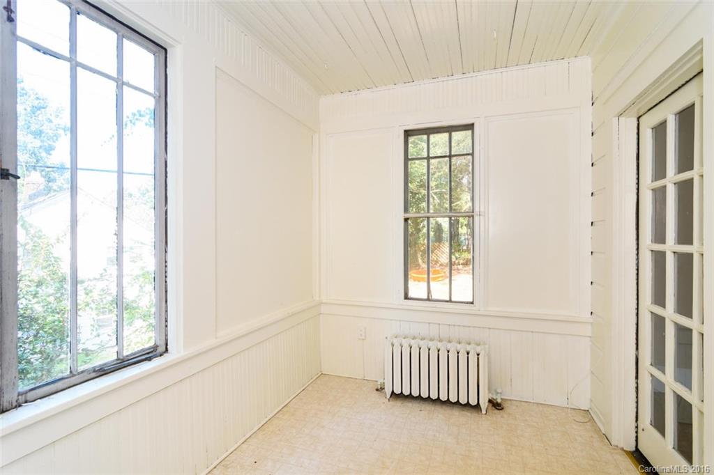 KENILWORTH - Residential