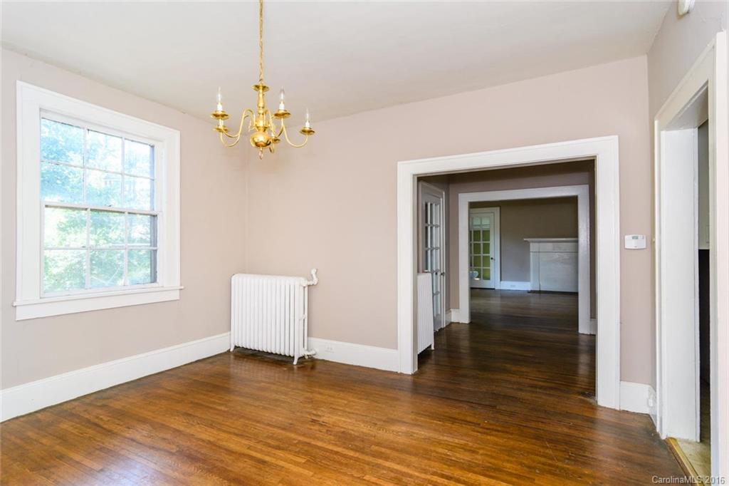 KENILWORTH - Residential