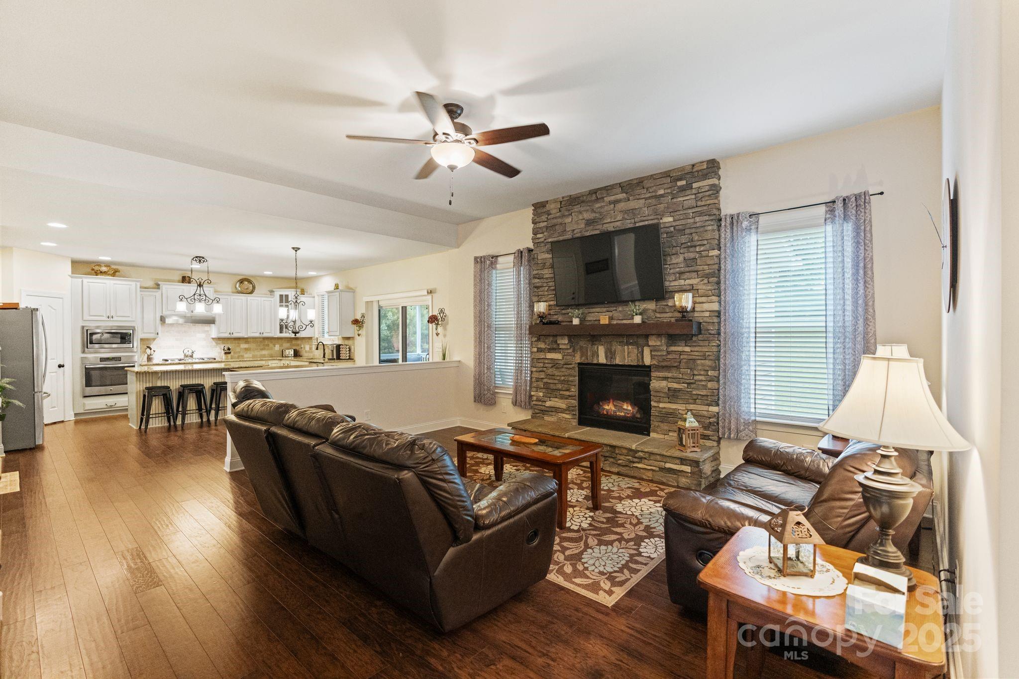 274 Cove Creek Loop