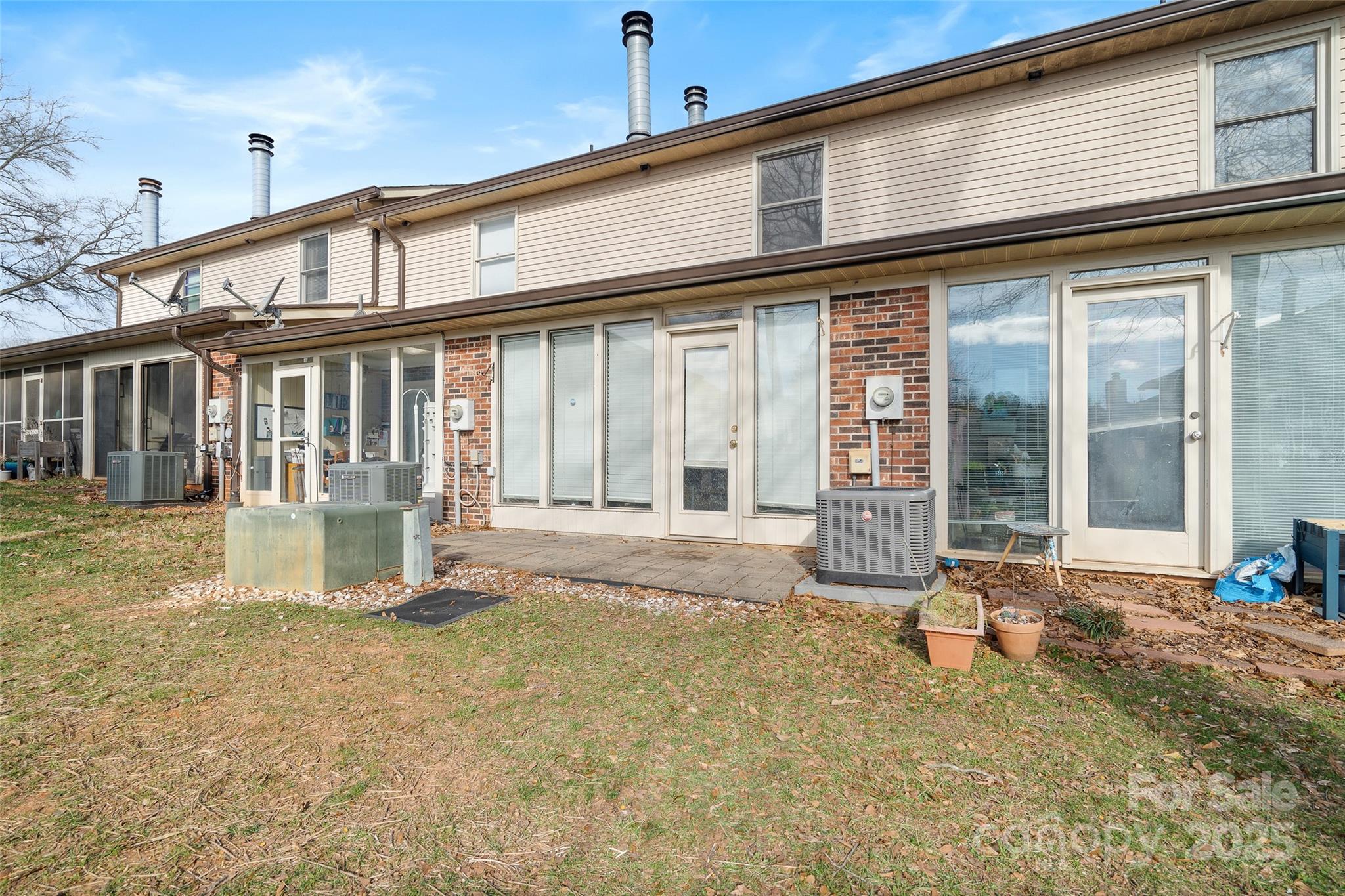 1330 5th Street NE 24